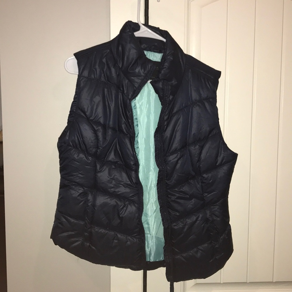 puffy vest!
